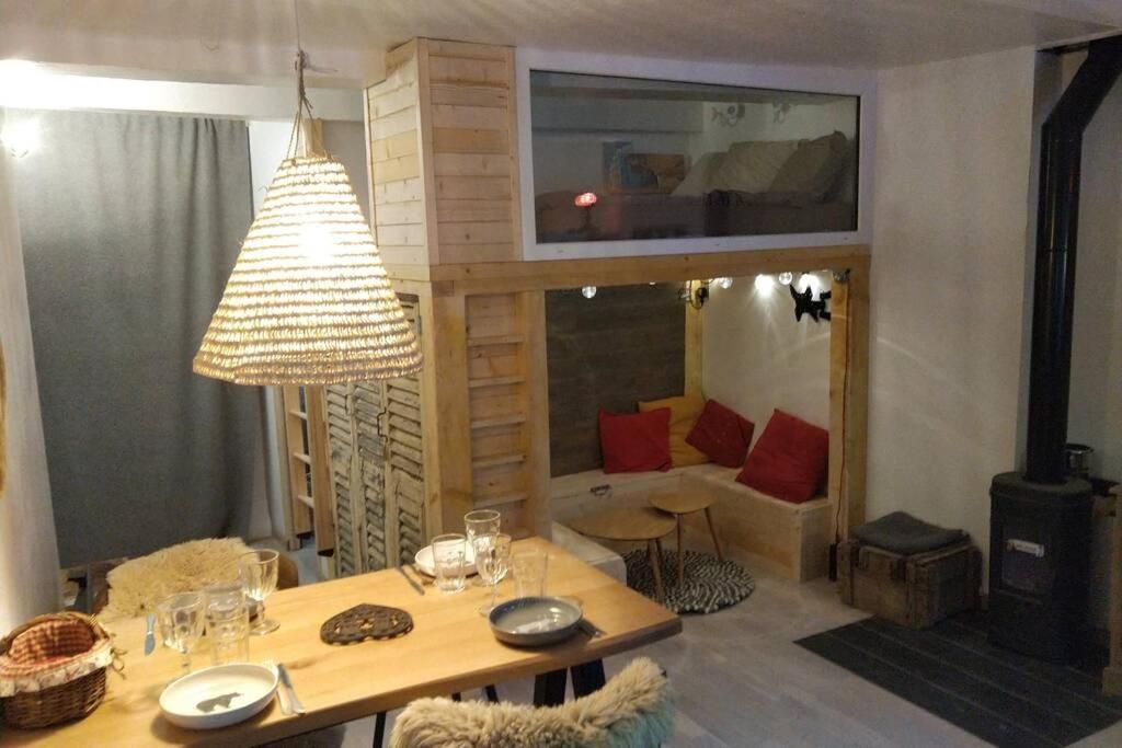Chaleureux Petit Appartement De 4 Couchages Saint-Étienne-de-Tinée Kültér fotó